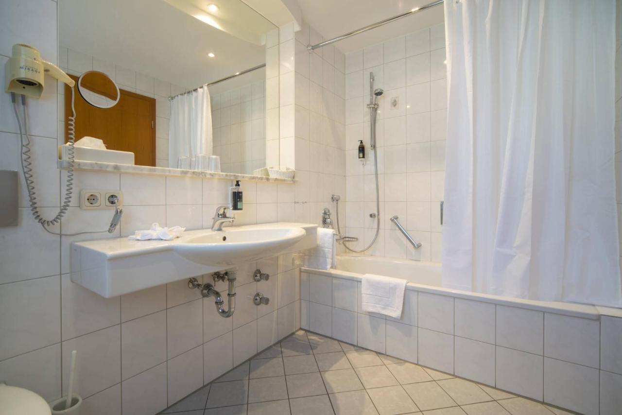 Aktiv Hotel Schweiger Füssen Екстериор снимка
